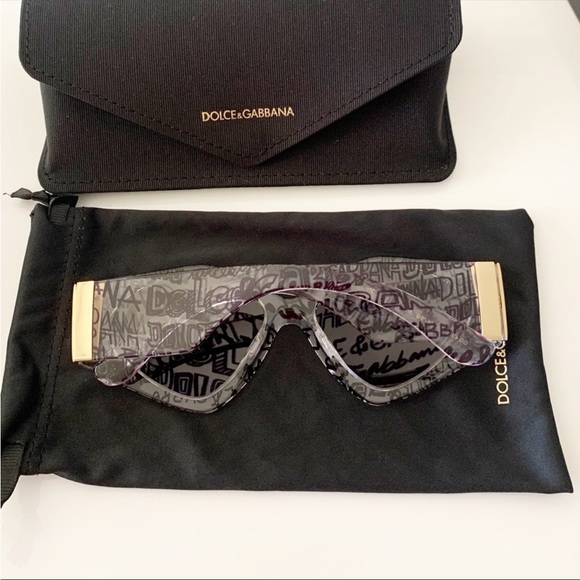 Dolce & Gabbana Sunglasses, New - Picture 4 of 11